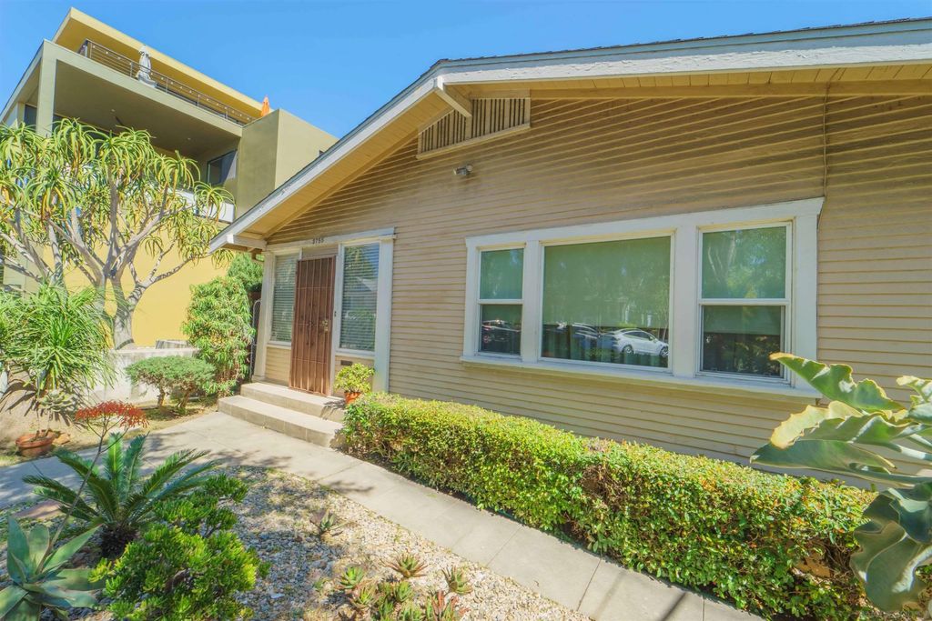 Photo of 1714-20 Robinson Ave, San Diego, CA 92103 (MLS # 260005938)