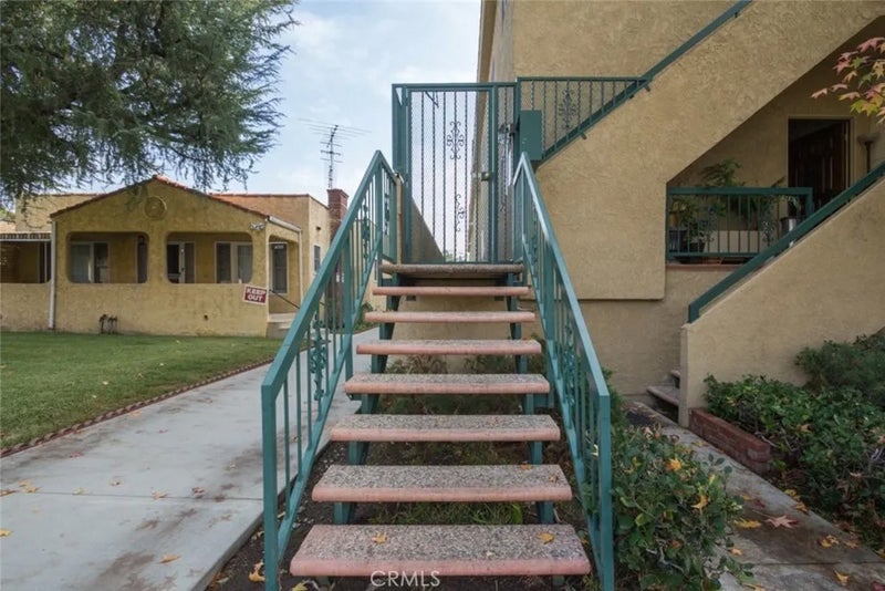 404 Lincoln Avenue