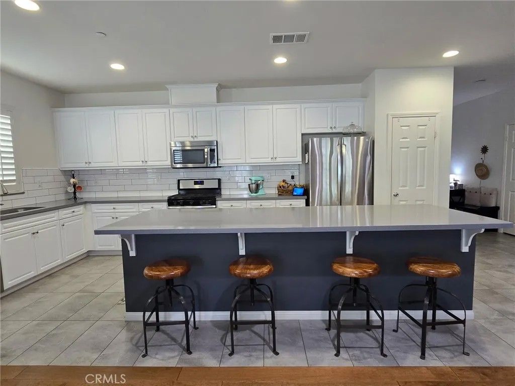 Photo of 34721 Leather Court, Murrieta, CA 92563 (MLS # IG26060436)