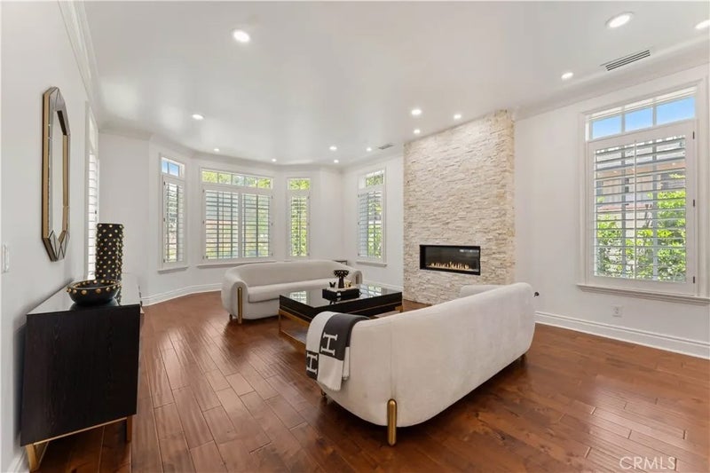 4358 Fairlawn Drive