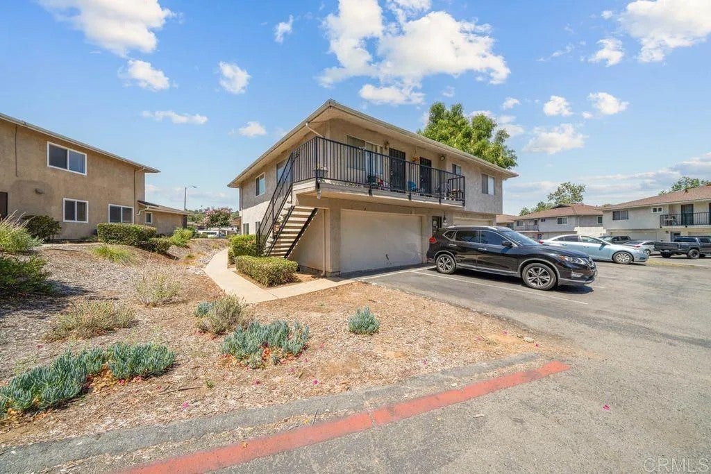 12156 Wintergreen Drive 2