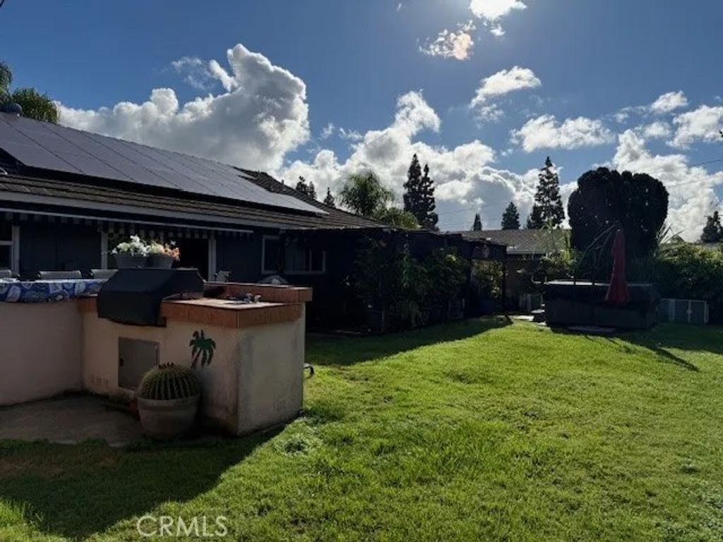 Photo of 12571 W Hilton Street, Garden Grove, CA 92840 (MLS # OC26002641)