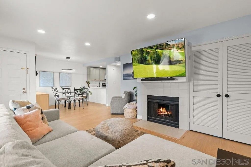 Photo of 1679 Melrose Ave Unit B Ave, Chula Vista, CA 91911 (MLS # 250044949)