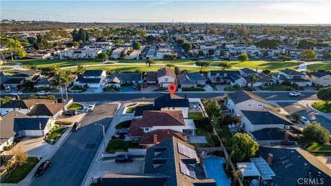 Tiny photo for 21211 Binghampton Circle, Huntington Beach, CA 92646 (MLS # OC25270084)