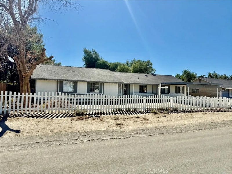 16622 Mossdale