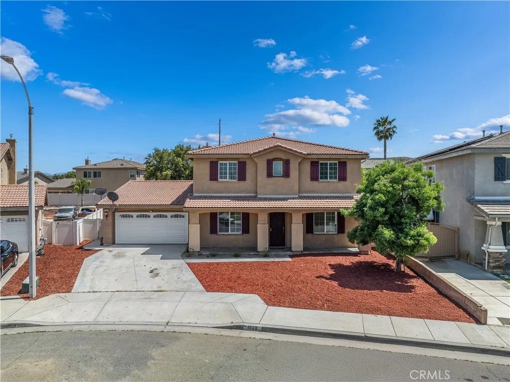 Photo of 1568 Burns Lane, San Jacinto, CA 92583 (MLS # CV25119959)