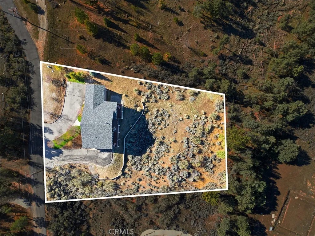 9401 Whispering Pines