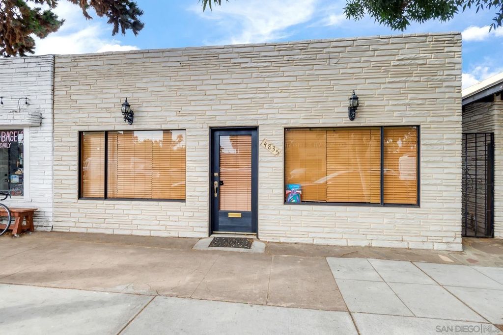 Photo of 4835-37 Voltaire, San Diego, CA 92107 (MLS # 250037350)
