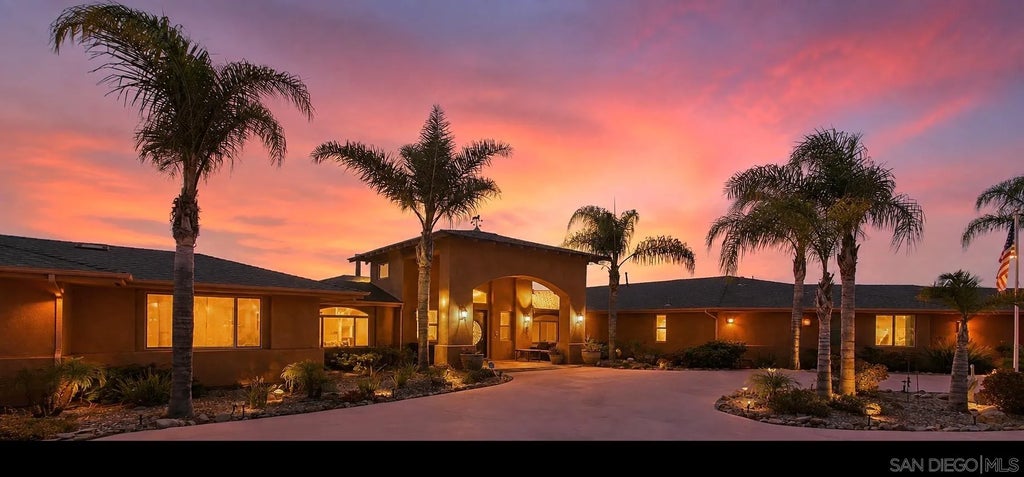 Photo of 17429 Rancho Del Rio, Rancho Santa Fe, CA 92067 (MLS # 260020902)