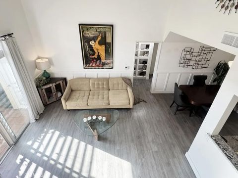 Tiny photo for 13801 Oxnard St #206, Valley Glen, CA 91401 (MLS # SR25232021)