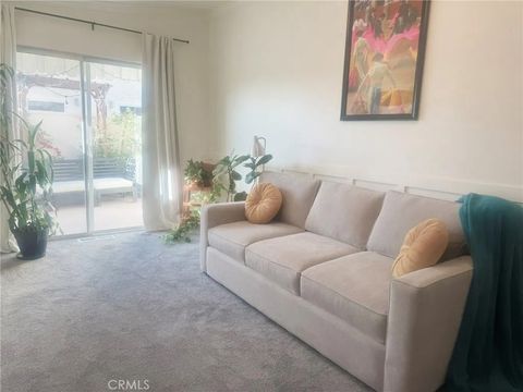 Tiny photo for 13801 Oxnard St #206, Valley Glen, CA 91401 (MLS # SR25232021)