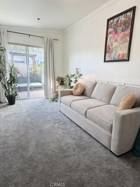 Tiny photo for 13801 Oxnard St #206, Valley Glen, CA 91401 (MLS # SR25232021)