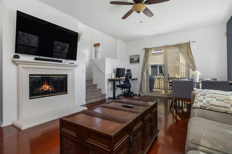 2674 Escala Circle