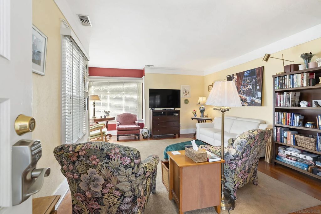 Photo of 4020-22 Front St, San Diego, CA 92103 (MLS # 260008843)