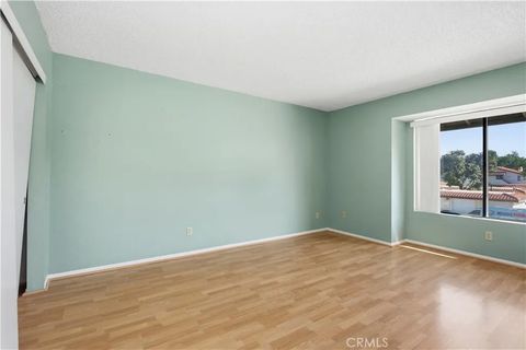 Tiny photo for 980 Lupine Hills Drive #83, Vista, CA 92081 (MLS # SW26033109)