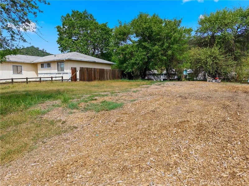 13344 Anchor Village
