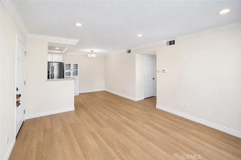 16377 Lakeshore Drive 6K