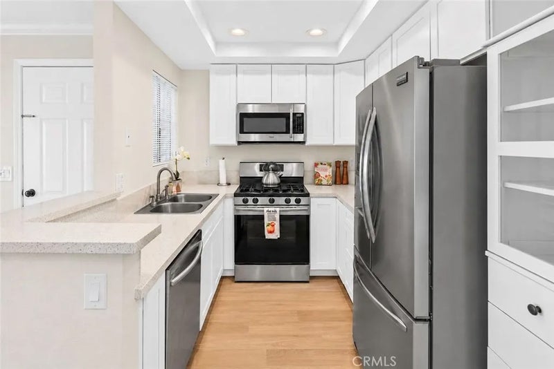 16377 Lakeshore Drive 6K