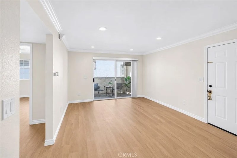 16377 Lakeshore Drive 6K