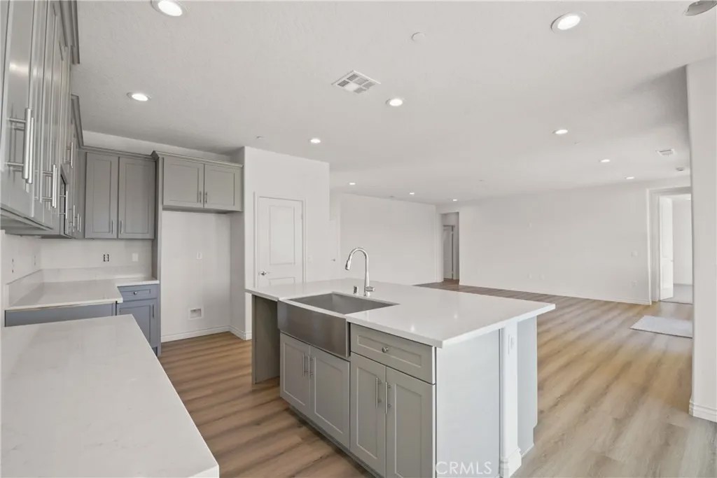 7144 Farmdale Avenue