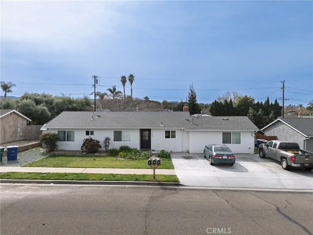 Photo of 1172 E Rice Ranch Road, Santa Maria, CA 93455 (MLS # PI26037526)