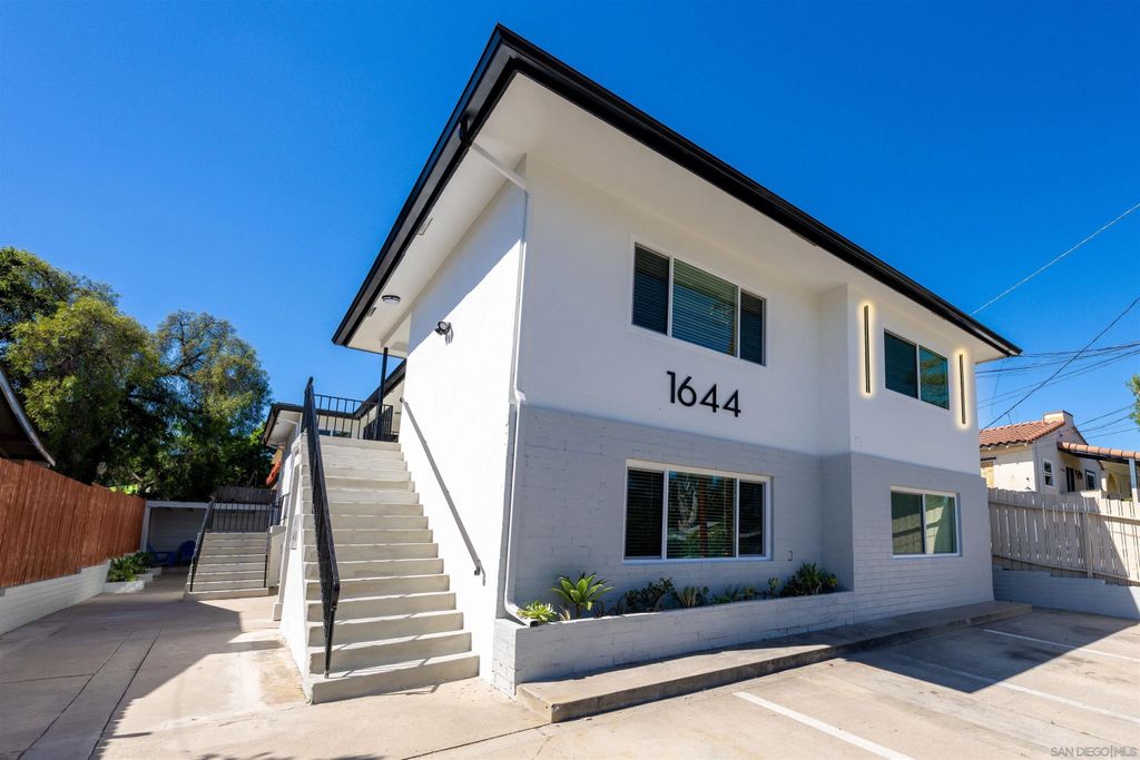 Photo of 1644 Grove Street, San Diego, CA 92102 (MLS # 260005500)