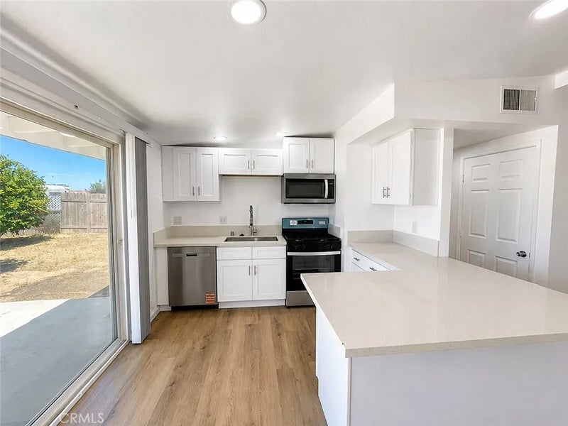 43253 6th East