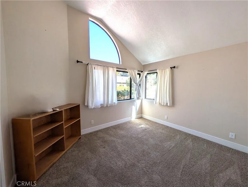 1508 Oakridge Park