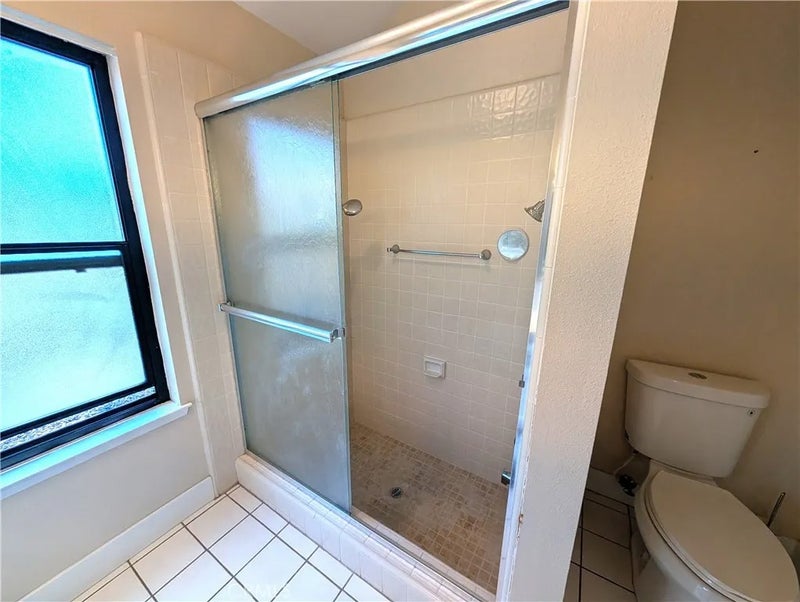 1508 Oakridge Park