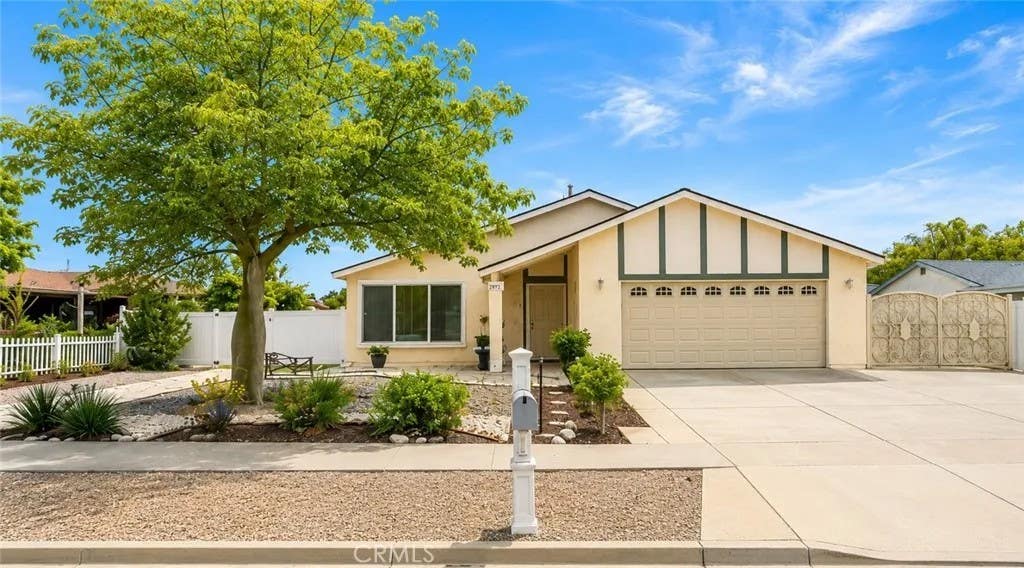 Photo of 2972 Westchester Drive, Riverside, CA 92503 (MLS # CV26128393)