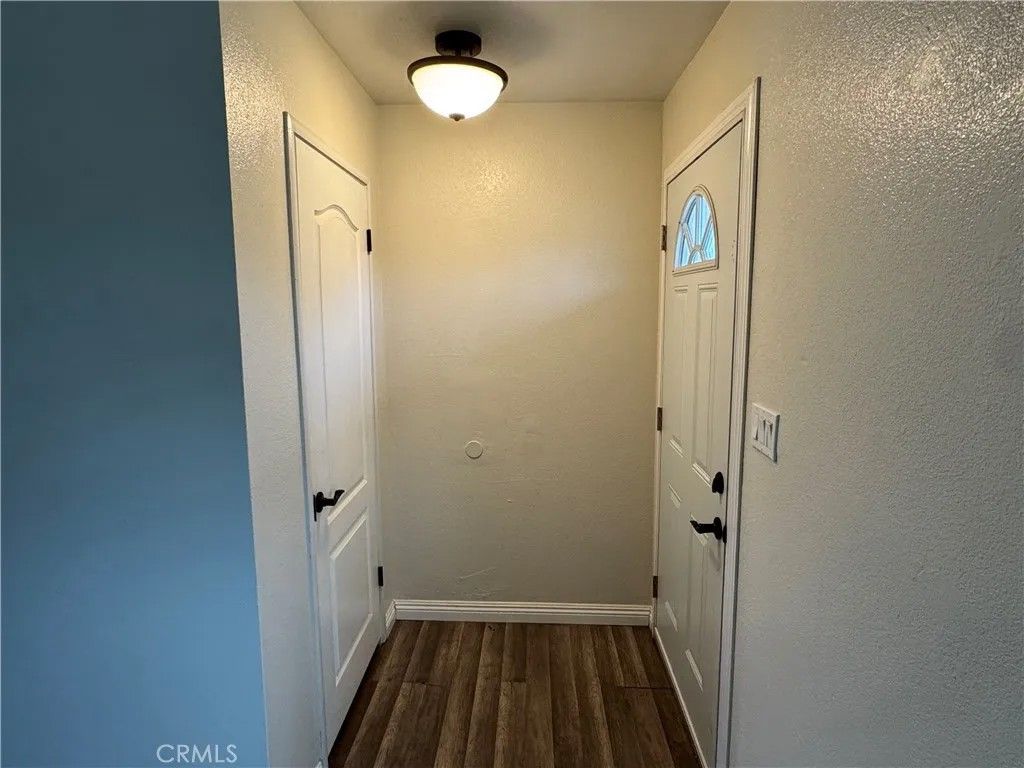 Photo of 1600 W Robin Drive, Visalia, CA 93291 (MLS # CV25269155)