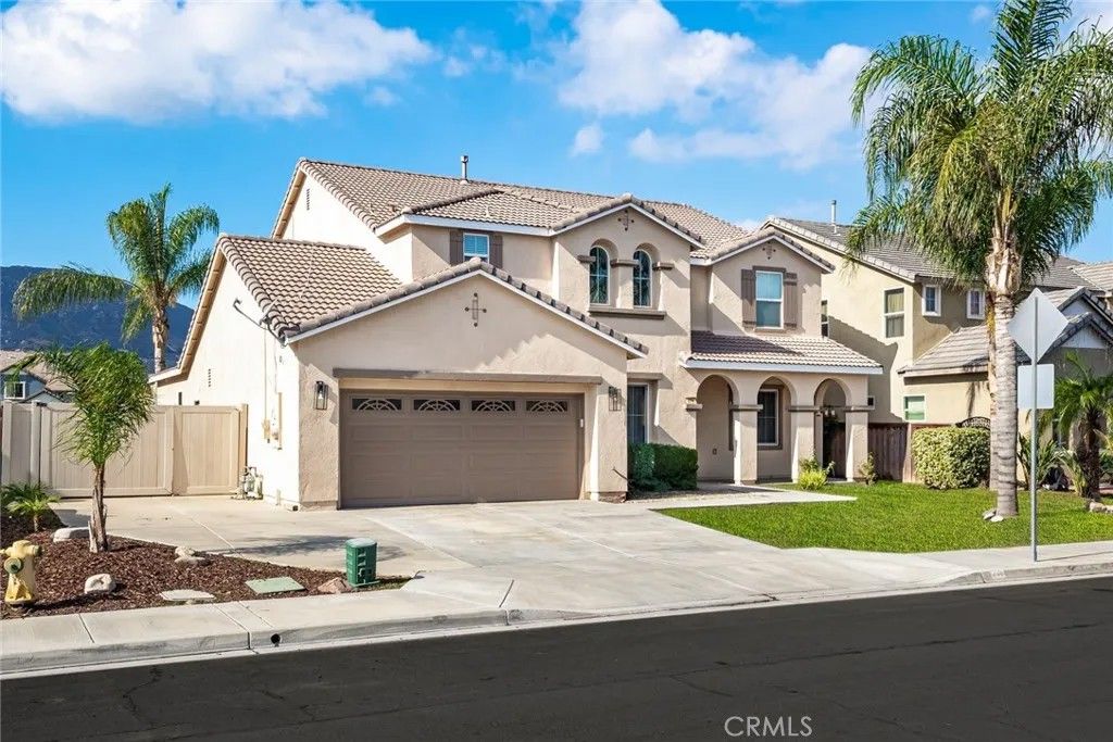 Photo of 476 Peregrine Ln, San Jacinto, CA 92582 (MLS # OC25256364)
