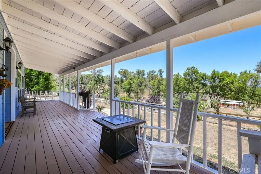 Photo of 10525 Verdugo Road, Murrieta, CA 92562 (MLS # OC25172111)