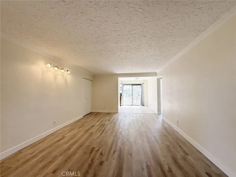 231 Springview