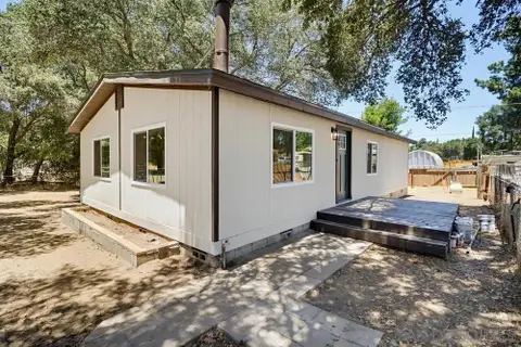 MLS: 260015462