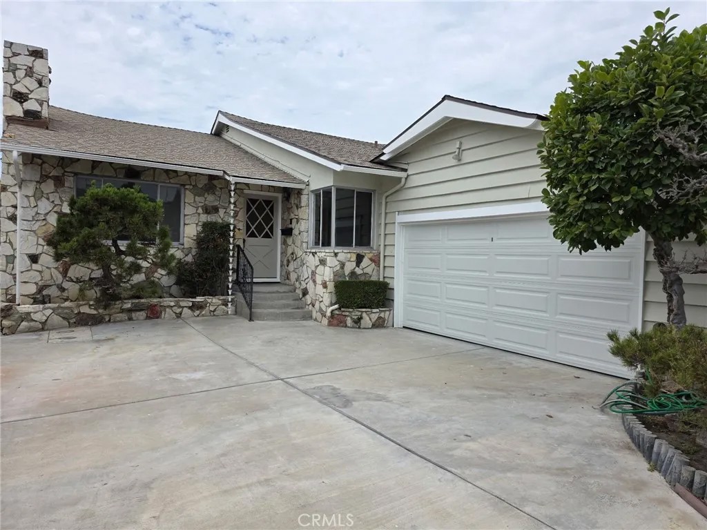 1535 Wilcox