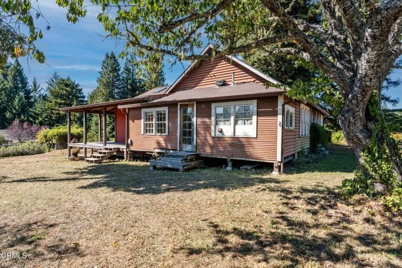 28580 Comptche Ukiah Road