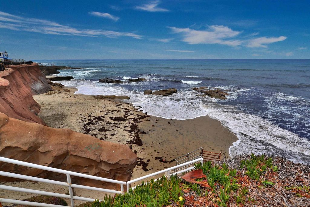 Photo of 4950 Coronado Ave #3, San Diego, CA 92107 (MLS # 260003647)