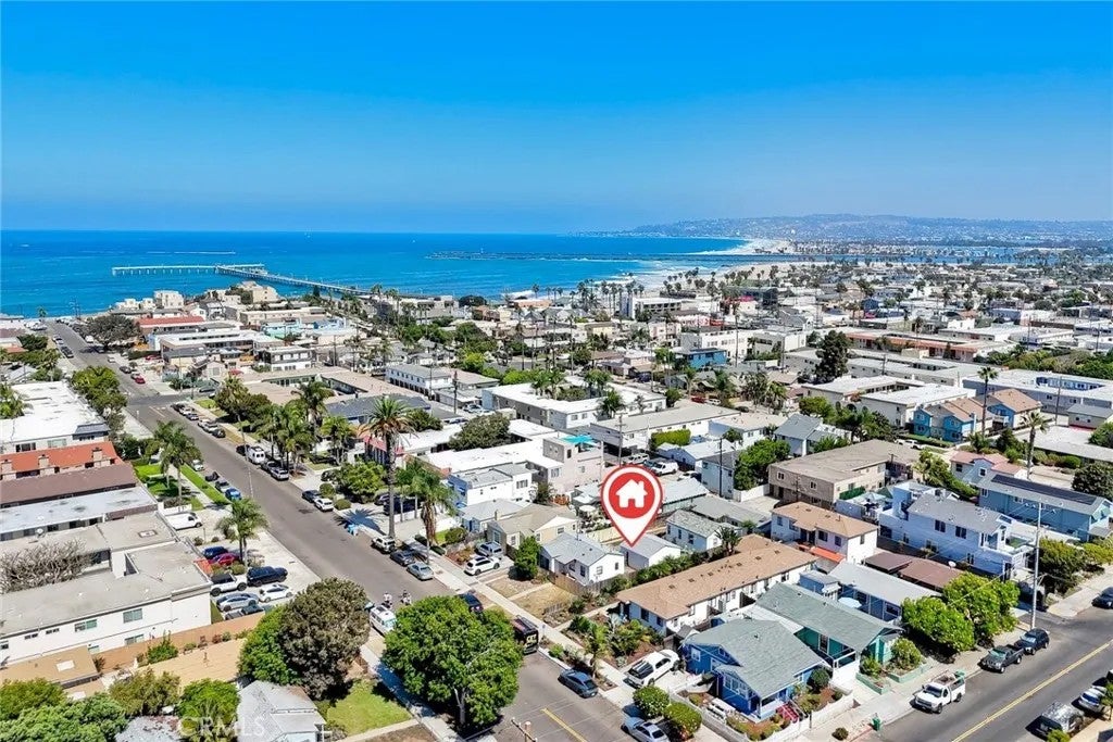 Photo of 4918-4920 Del Monte Avenue, San Diego, CA 92107 (MLS # ND26196655)