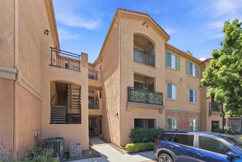 Photo of 3845 Elijah Ct #613, San Diego, CA 92130 (MLS # NDP2608070)