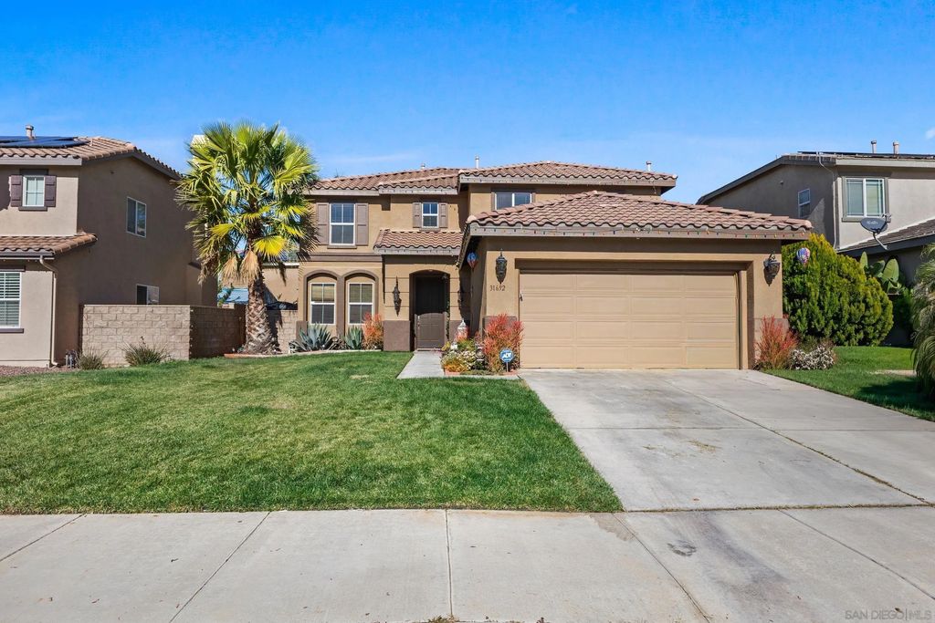 Photo of 31692 Pompei Ln, Winchester, CA 92596 (MLS # 260001386)