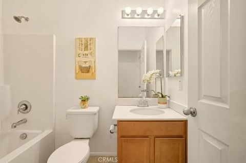 Tiny photo for 3052 Louise Ave, Lancaster, CA 93536 (MLS # WS25238782)