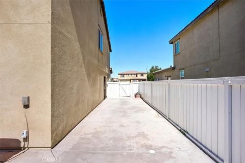 Tiny photo for 3052 Louise Ave, Lancaster, CA 93536 (MLS # WS25238782)