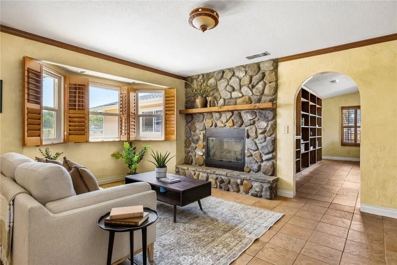 5955 Whispering Oaks Way