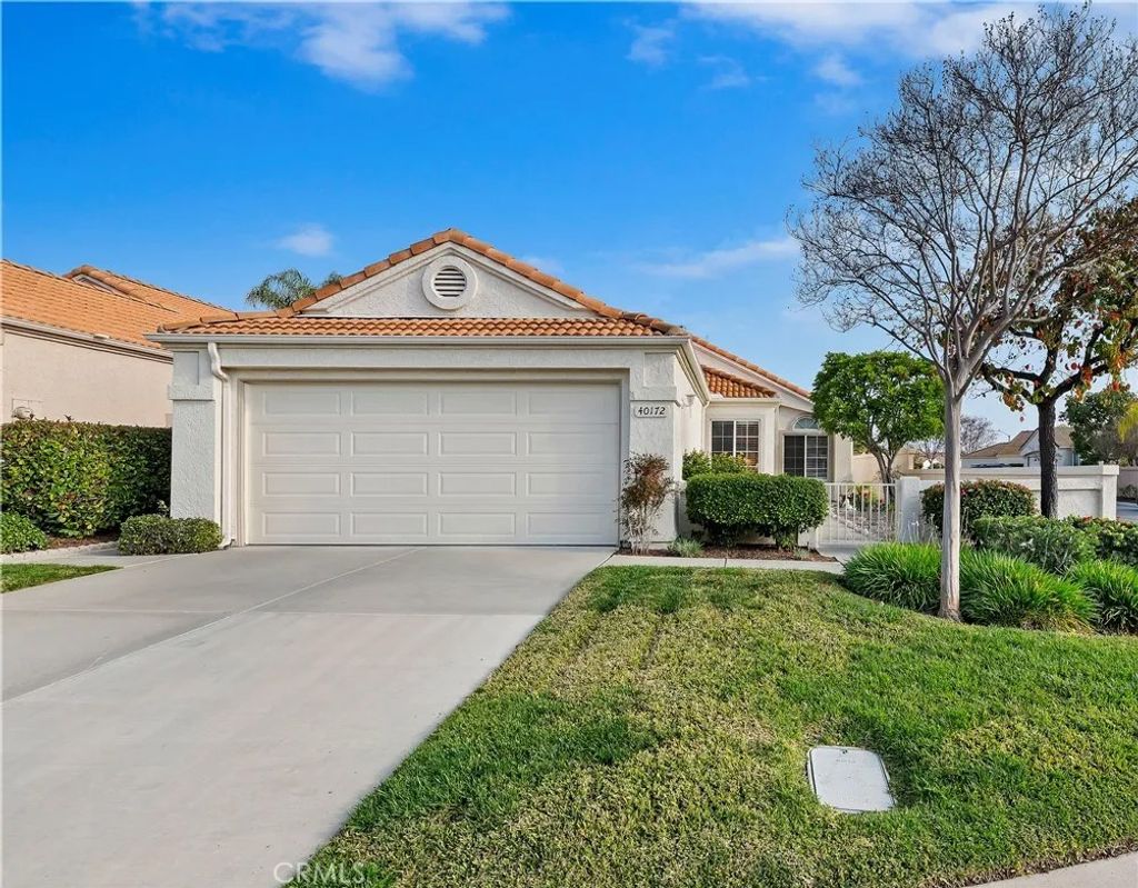 Photo of 40172 Corte Peralta, Murrieta, CA 92562 (MLS # SW26017744)