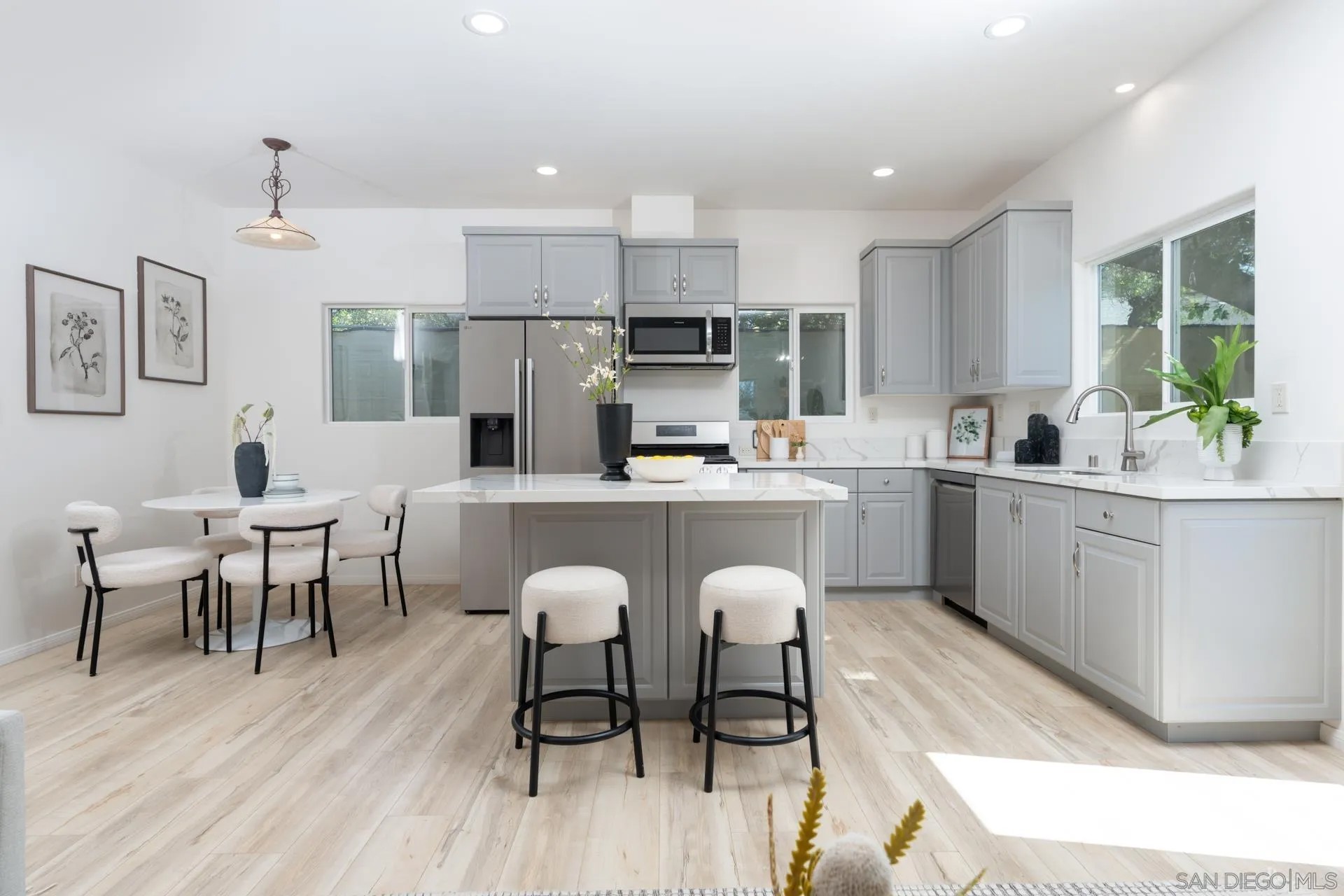 12327 Lemon Crest Dr