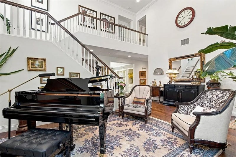 14 Poppyglen Court