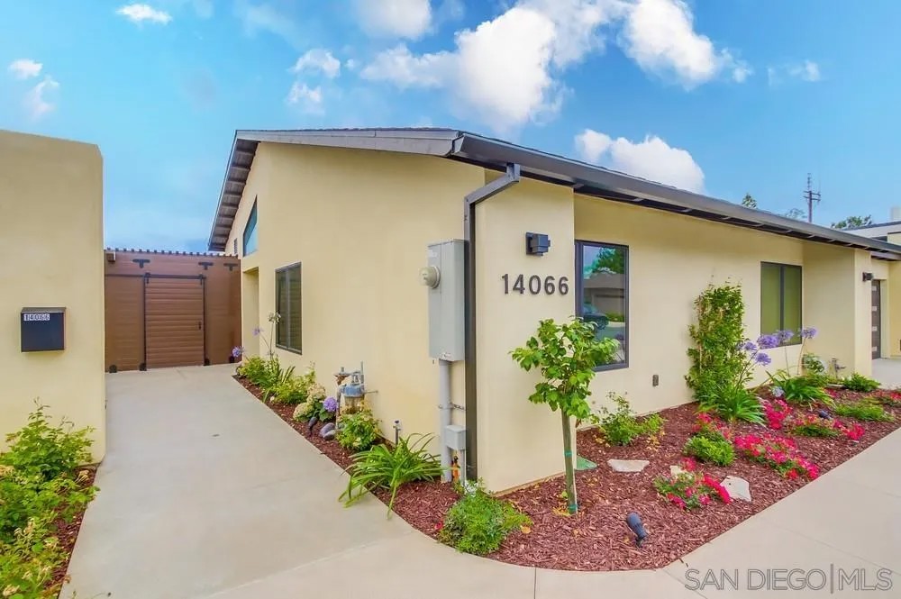 14066 Crest Way