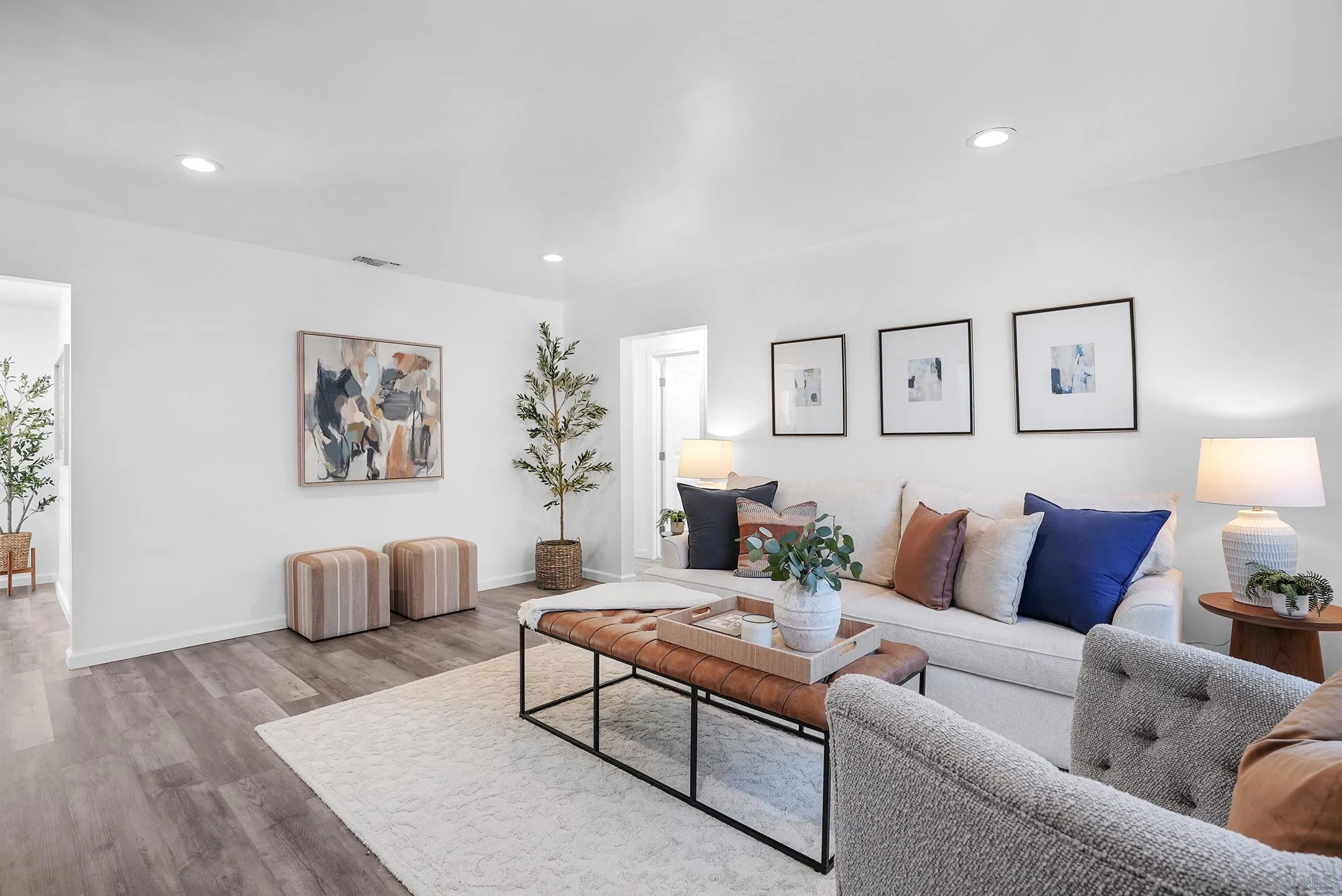 74 Vallecitos Way