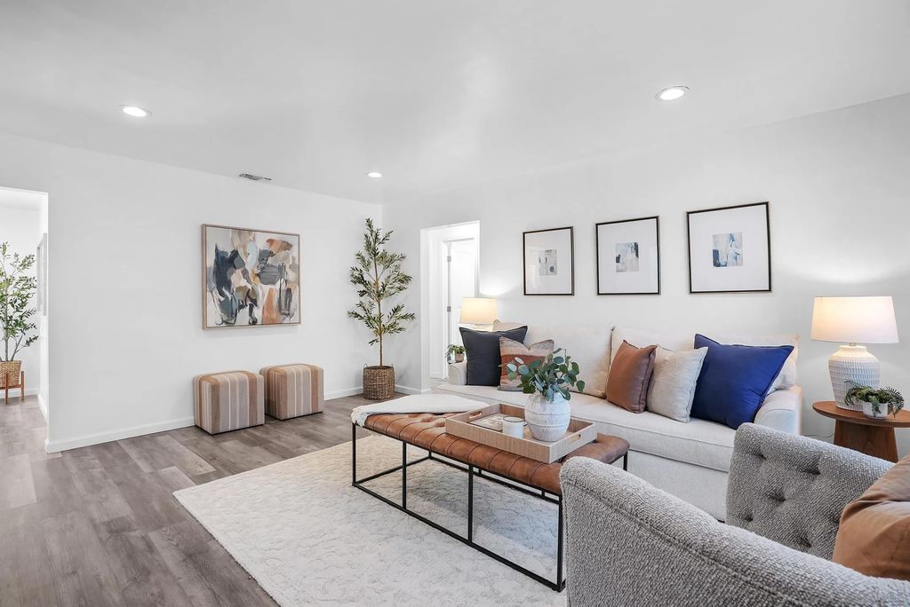 Photo of 74 Vallecitos Way, Chula Vista, CA 91910 (MLS # 260014109)